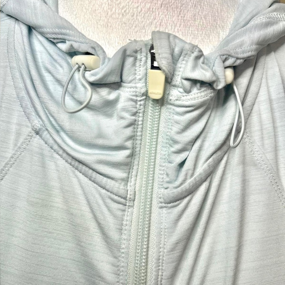 Athleta UPF 50+ full zip hoodie jacket size small - Picture 3 of 13